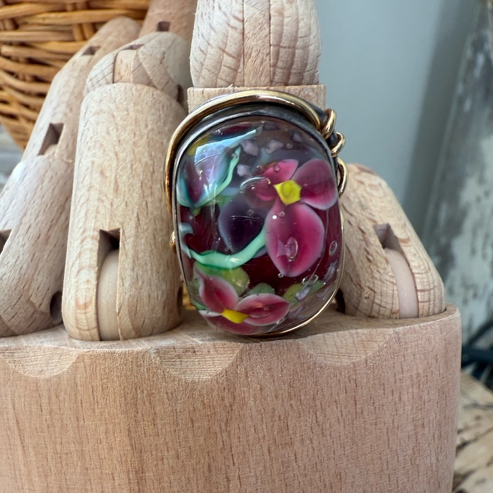 🌈HOST PICK🌈NWOT Artisan Lampwork Floral Silver Gold Ring Floral Glass Ring - Picture 8 of 16